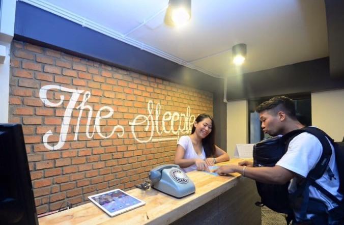 The Sleepless Boutique Hostel Бангкок Екстер'єр фото